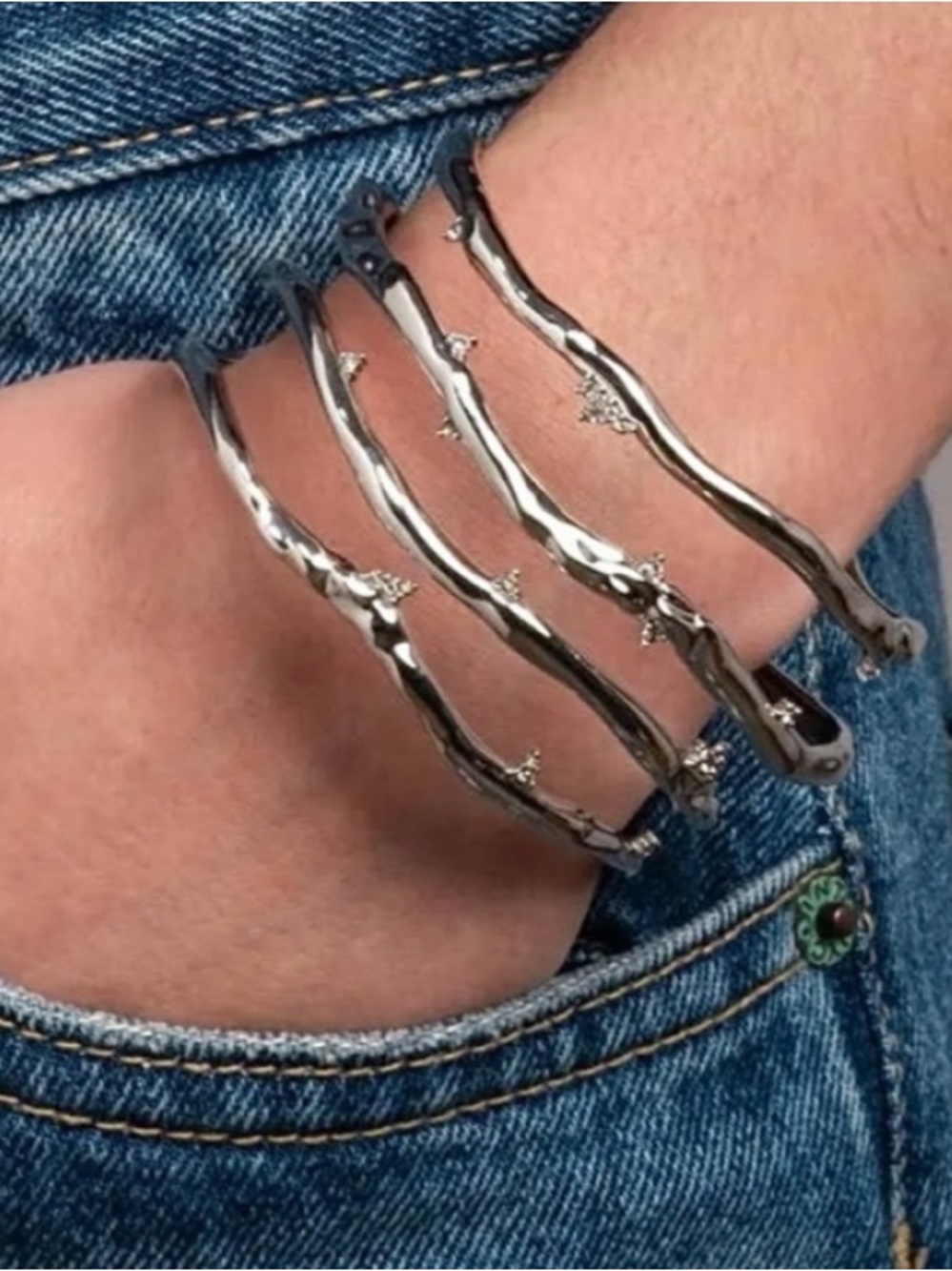 Bittar
Alexis Bittar Brut Silver Crystal
Thorn Orbit Cuff Bracelet